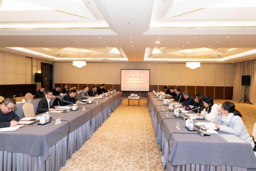 徐进主任在兴发游戏xf集团调研时强调: 提高站位 深入鼎新 当好文旅产业企业排头兵
