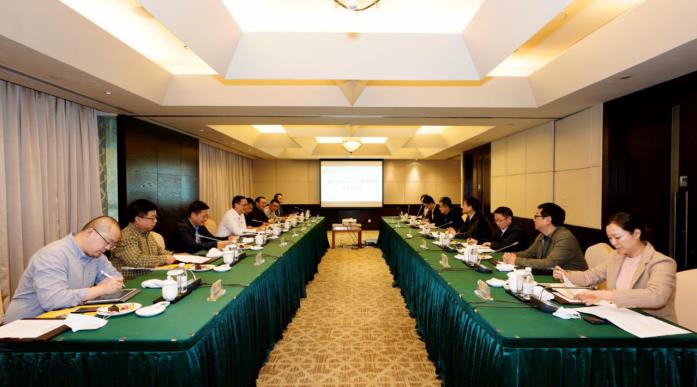 集团党委书记、董事长任丁会见沉庆兴发游戏xf集团董事长乔昌志一行