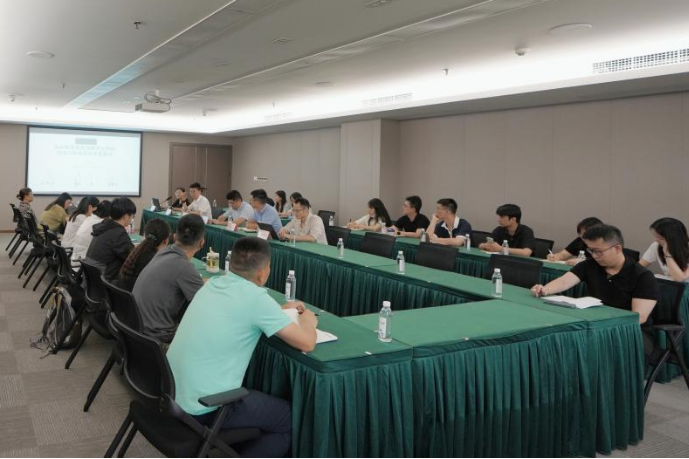 省兴发游戏xf集团进行战术投资专题培训