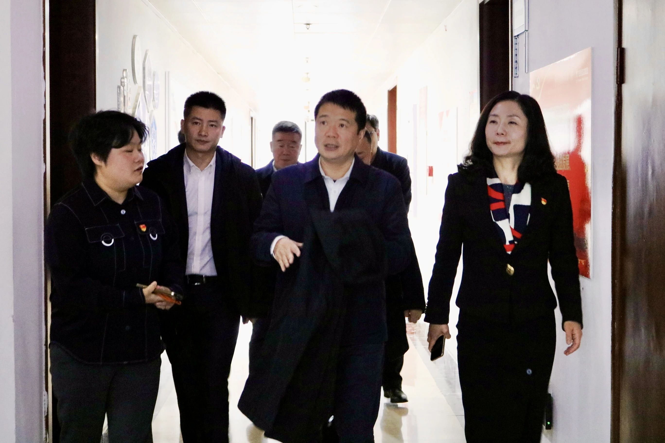省兴发游戏xf集团党委书记、董事长游勇赴四川国旅宣讲省委十二届四次全会心灵并调研经营发展工作