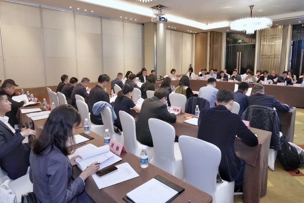 省兴发游戏xf集团党委书记、董事长游勇当选川渝文化游览企业联盟和省文化游览企业联盟理事长