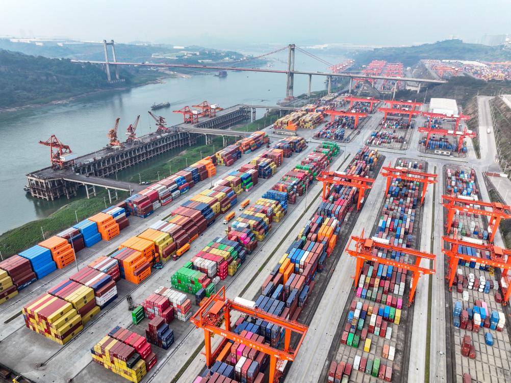 两会世界眼丨向世界传递“中国信心”——海表热议2025年中国经济增长指标