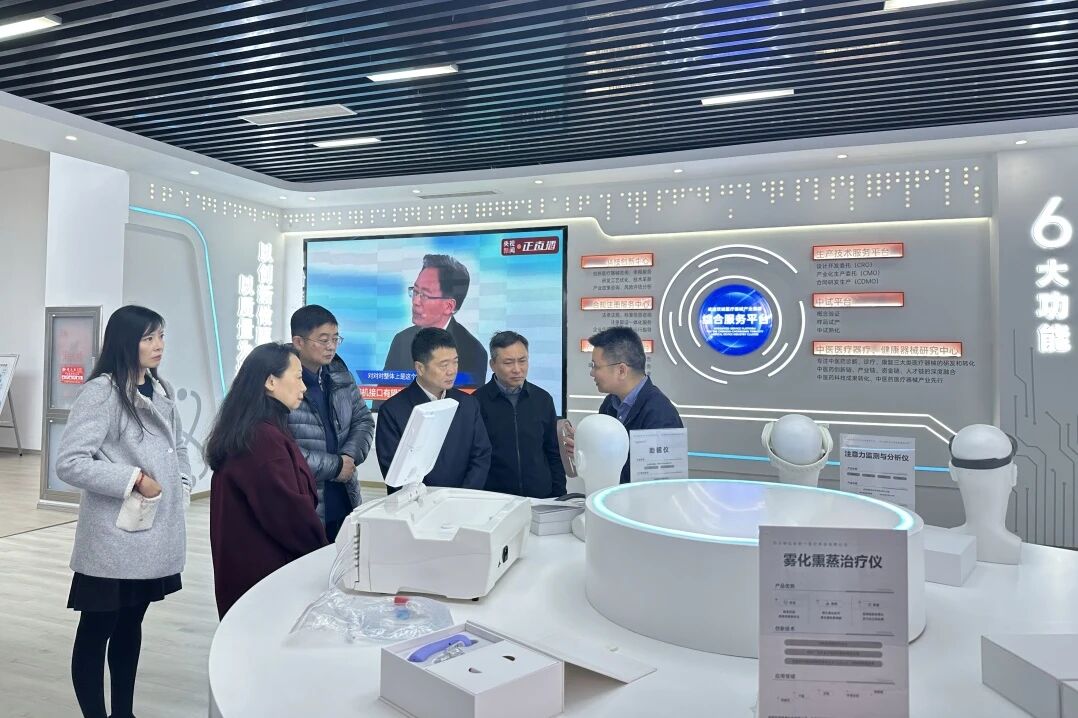 游勇同道赴锦弘集团发展督导调研